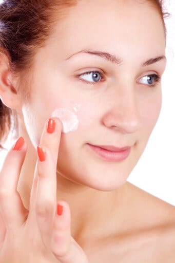 Hydrate Your Skin with a Rich Moisturizer